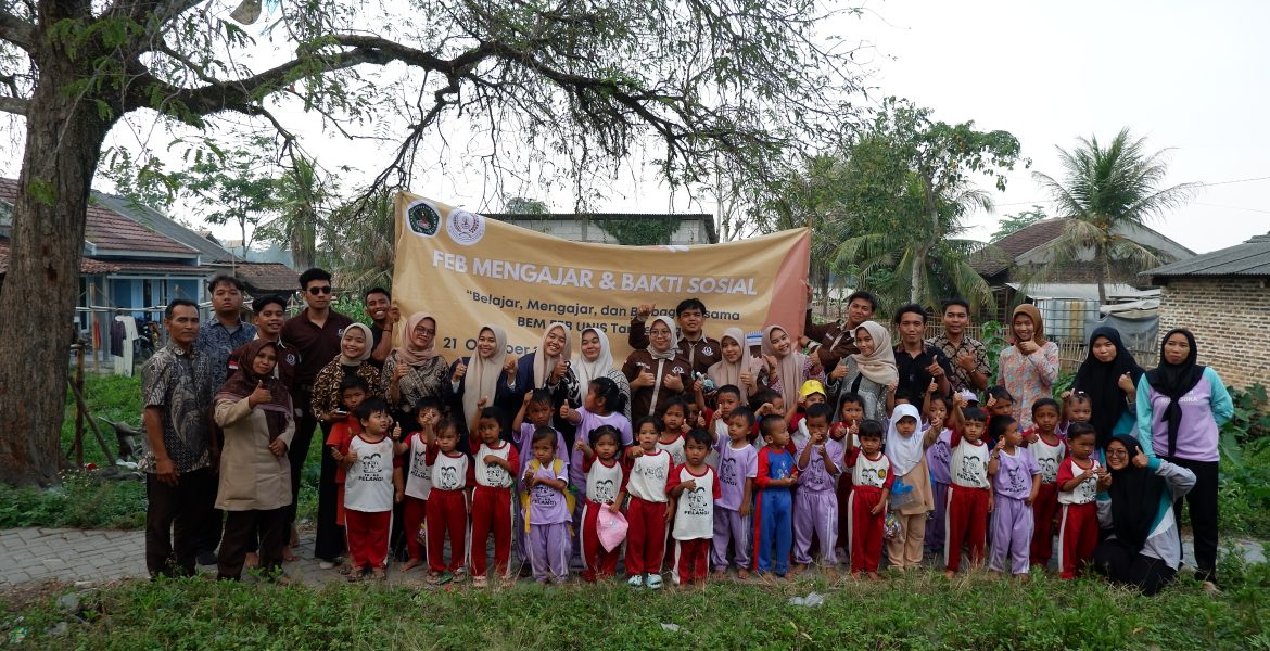FEB Adakan Kegiatan Mengajar dan Bakti Sosial